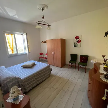 فندق مبيت وإفطار Salernobnb 3*